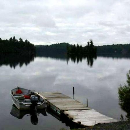 Dunlop Lake Lodge Elliot Lake Exterior photo