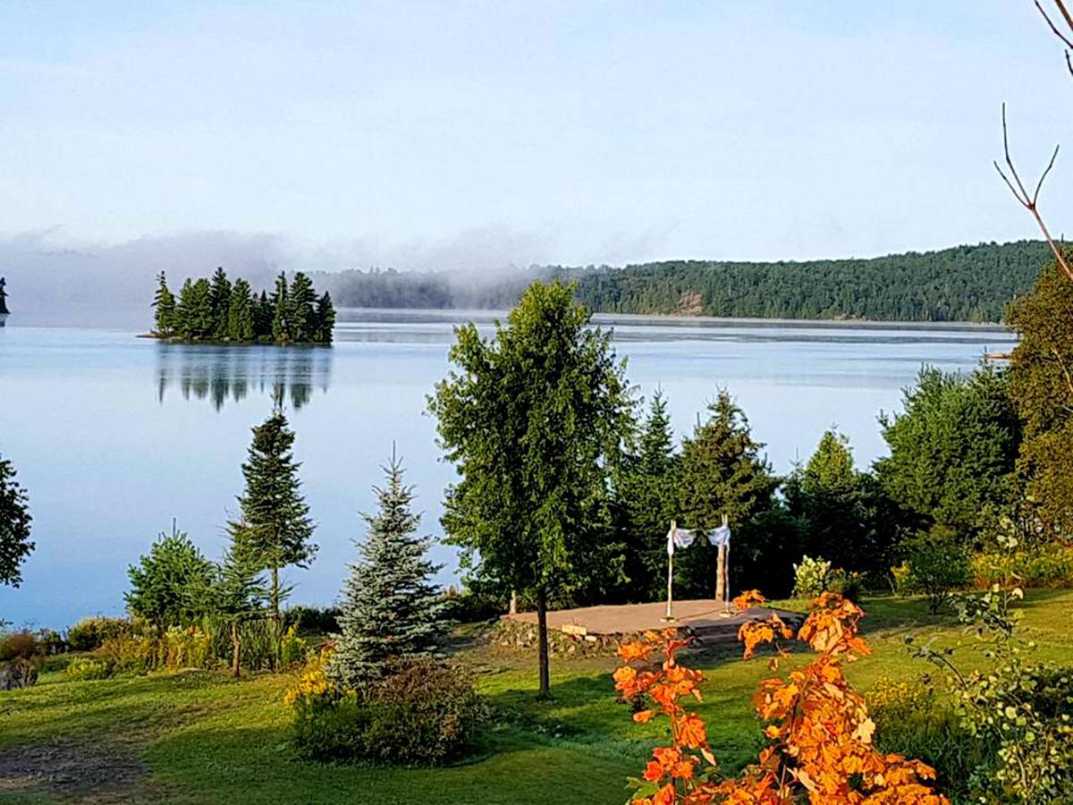 Dunlop Lake Lodge Elliot Lake Exterior photo